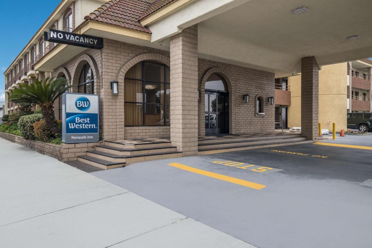 Best Western Norwalk Inn מראה חיצוני תמונה
